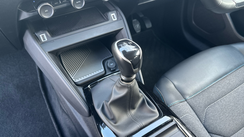 Citroen C4 1.2 PureTech [130] Shine 5dr Petrol Hatchback